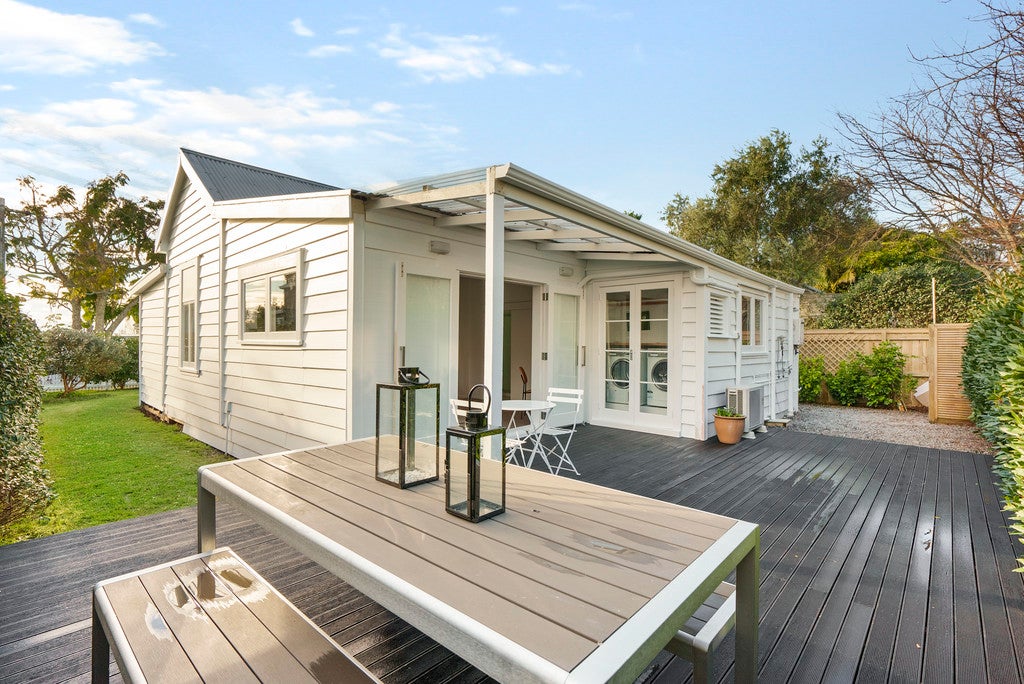 52 Wingate Street, Avondale, Auckland - Carousel 2