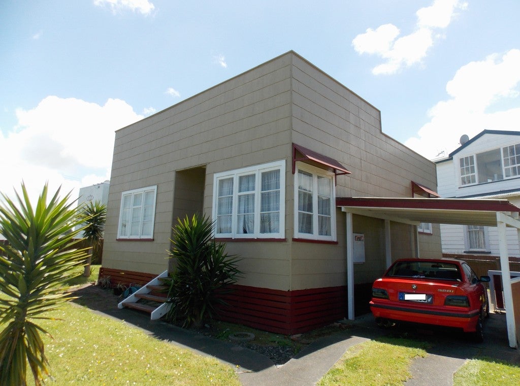 50 Eastown Road, Whanganui East, Whanganui - Carousel 2
