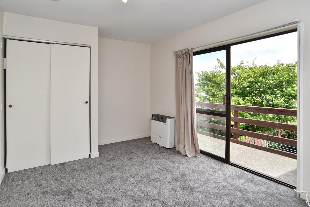 3 WALTHAM ROAD, Sydenham , Christchurch - Carousel 1