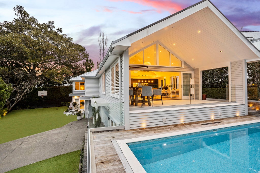 53 Vale Road, St Heliers, Auckland - Carousel 2