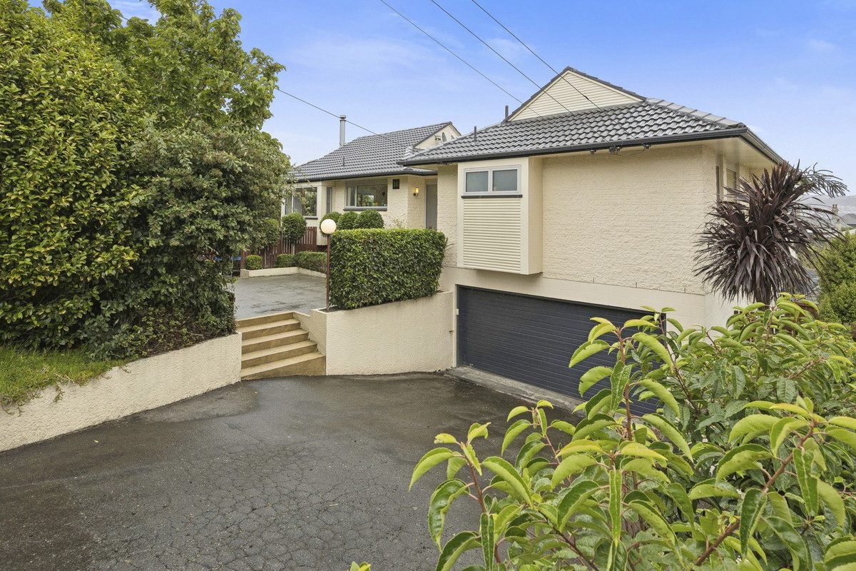 10 Meuse Lane, Andersons Bay, Dunedin - Carousel 1