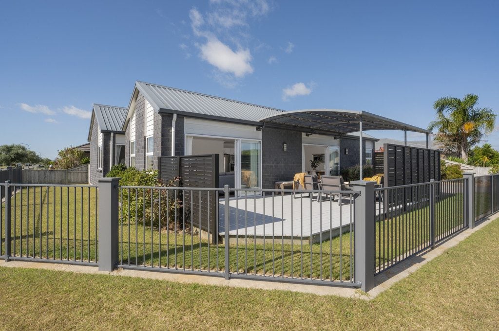 24 Kohekohe Road, Papamoa Beach, Papamoa - Carousel 2