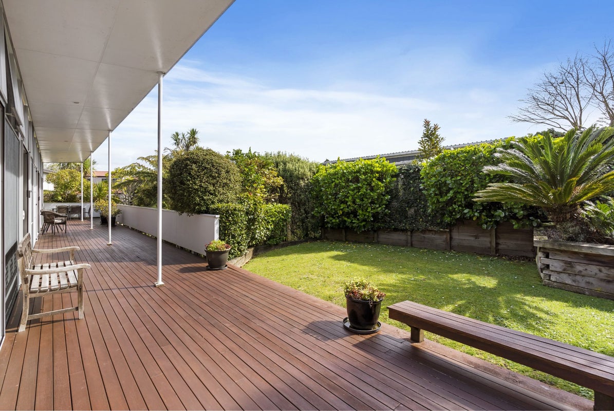 10A Sunnynook Road, Sunnynook, Auckland - Carousel 2