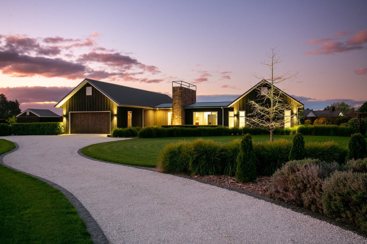 25 Hodge Drive, Tamahere, Hamilton - Carousel 1