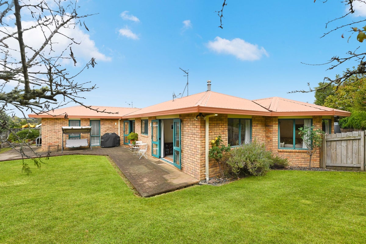 74 Ayrshire Drive, Grandview Heights, Hamilton - Carousel 1