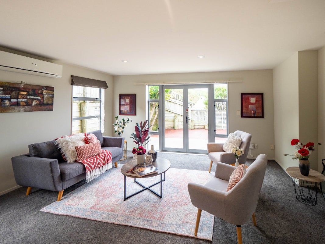 44A Erlestoke Crescent, Churton Park, Wellington - Carousel 1