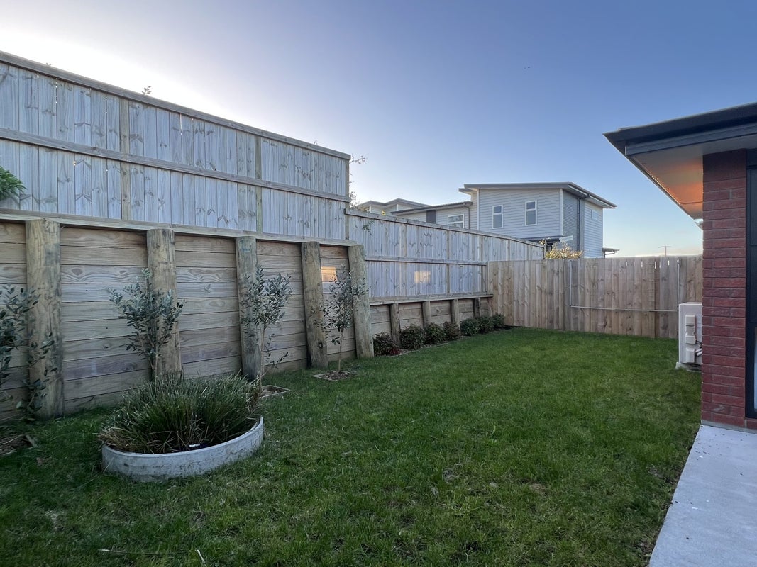 26 Pragma Rise, Rototuna North, Hamilton - Carousel 10