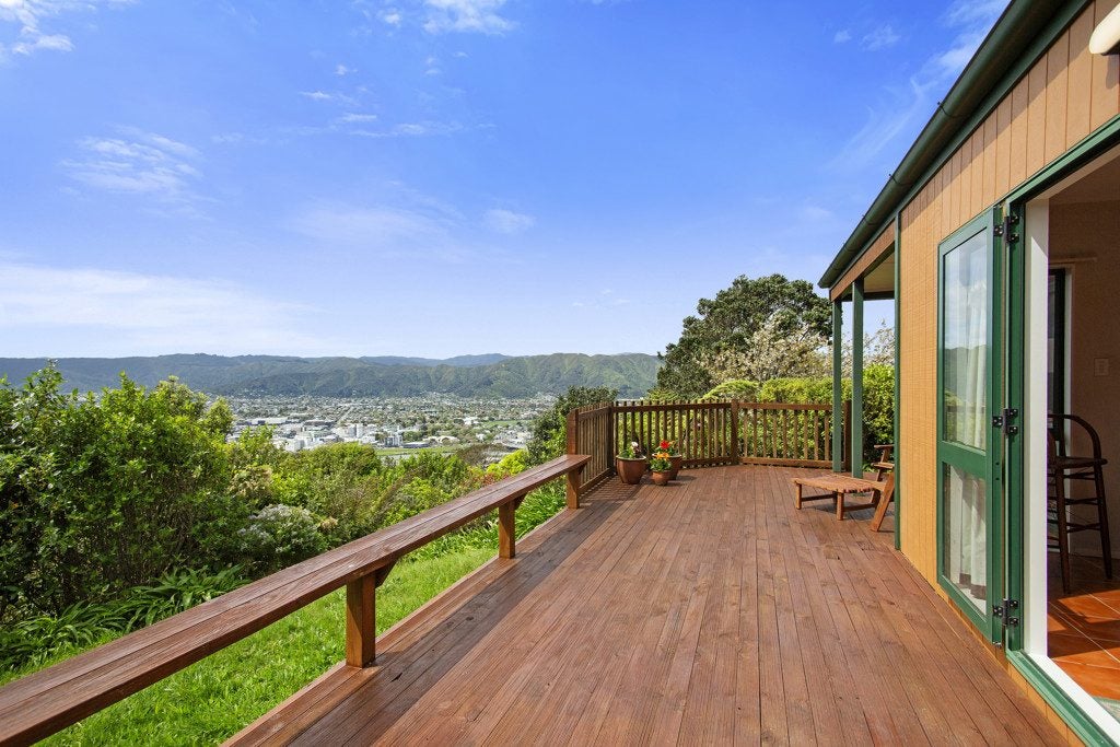 83 Miromiro Road, Normandale, Lower Hutt - Carousel 2