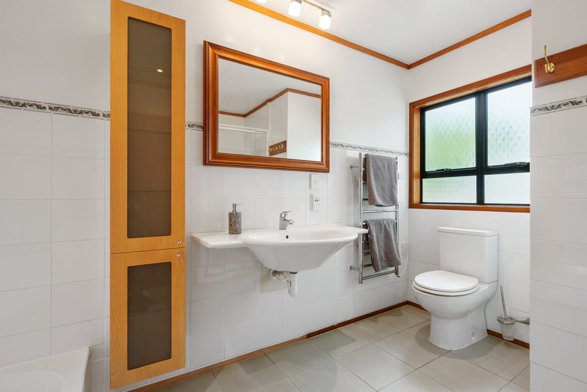 14 Nile Road, Milford, Auckland - Carousel 32