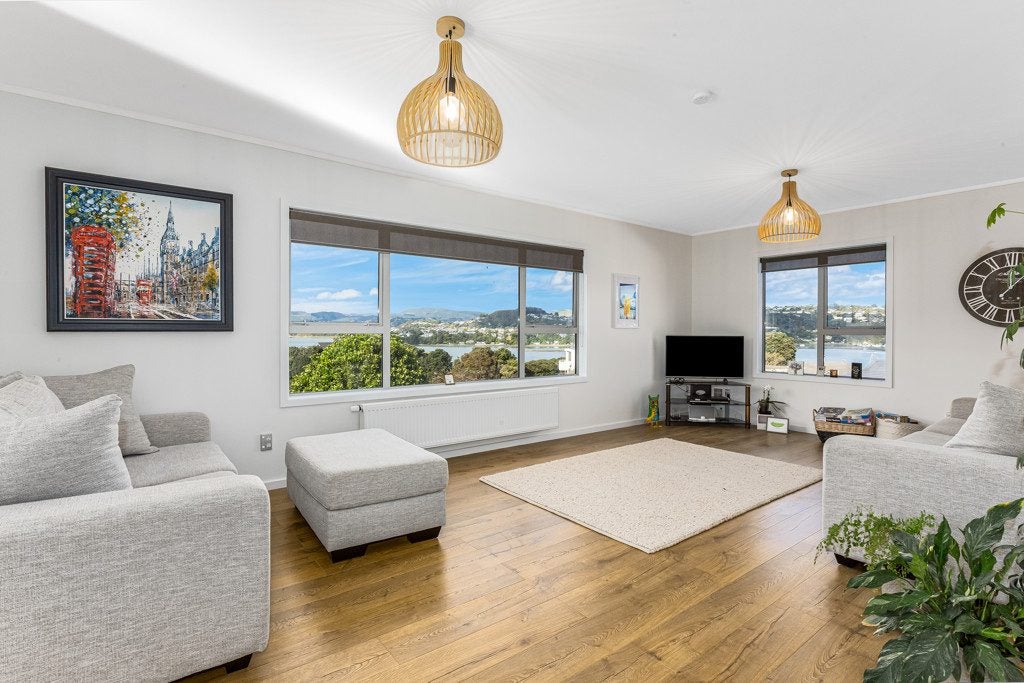 55 Truro Road, Camborne, Porirua - Carousel 2