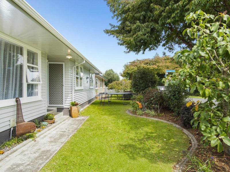 16 Slade Street, Greerton, Tauranga - Carousel 15