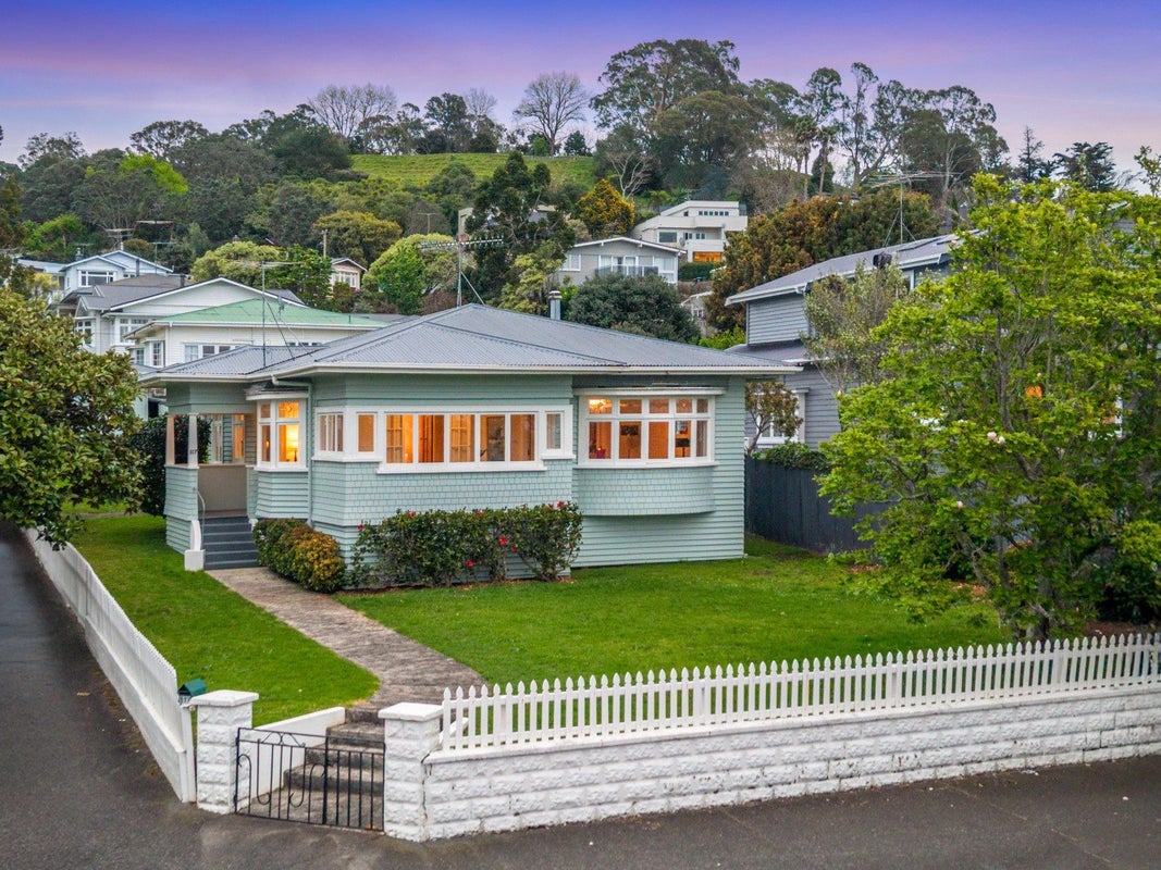117 Mount Albert Road, Mount Albert, Auckland City, Auckland - Carousel 1