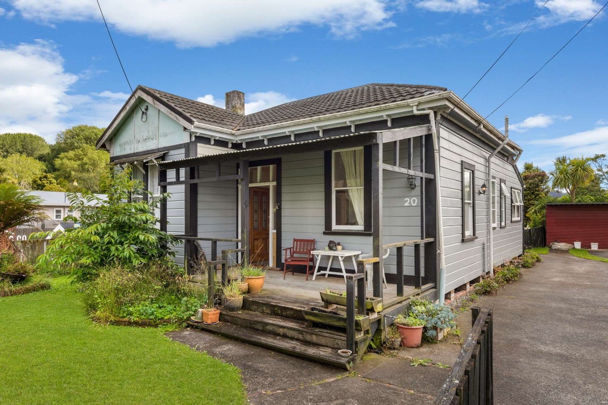20 Quick Avenue, Aramoho, Whanganui - Carousel 1