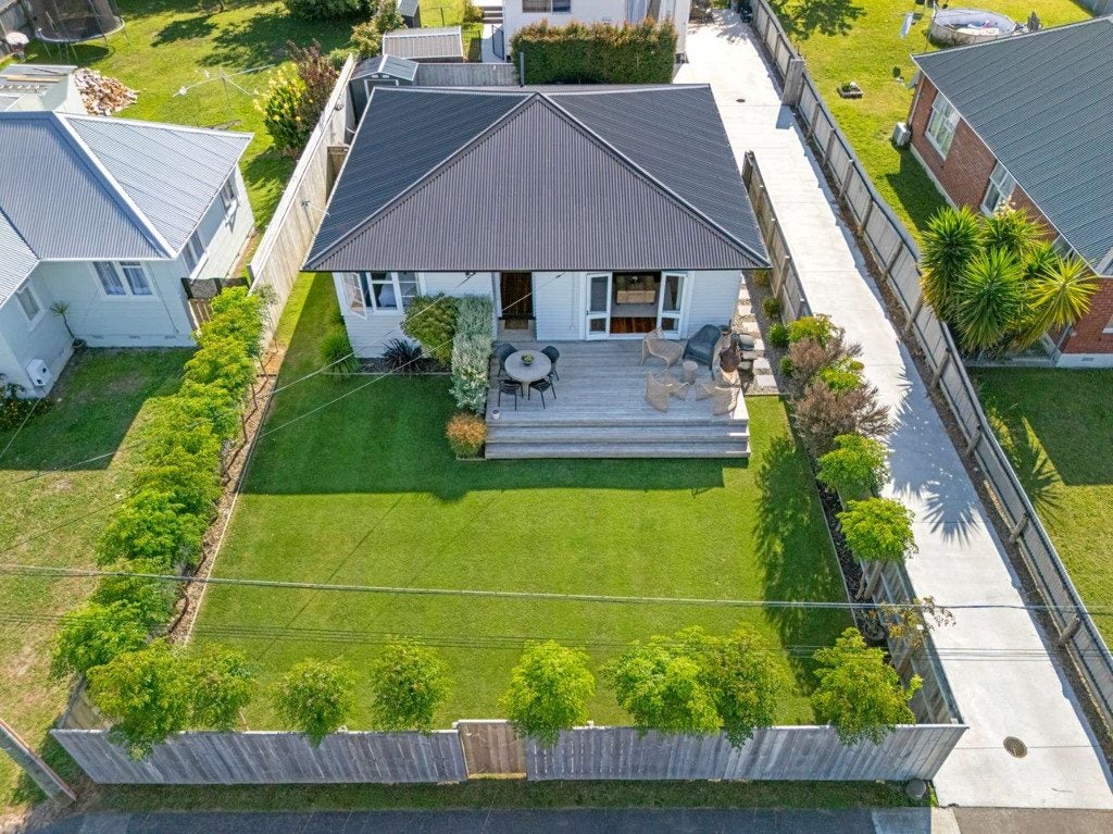 112 Geddis Avenue, Maraenui, Napier - Carousel 15