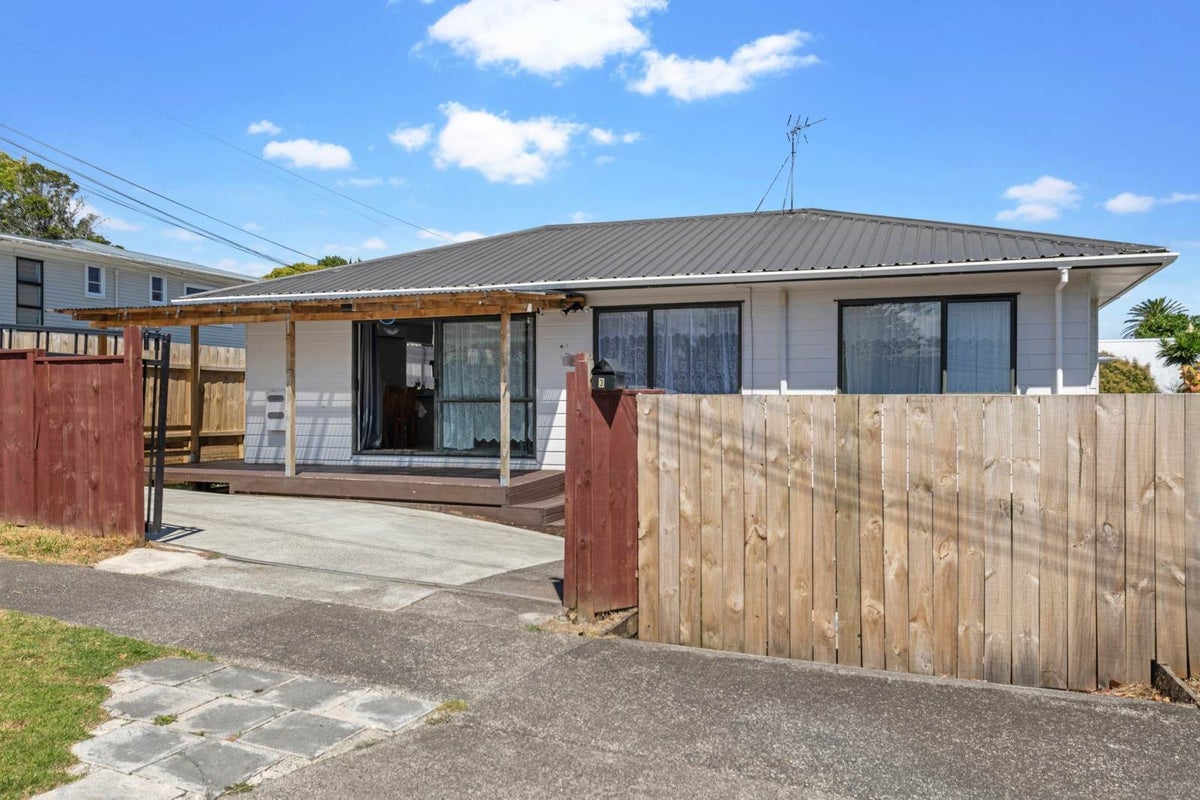 2/3 Kohiwi Road, Manurewa, Auckland - Carousel 1