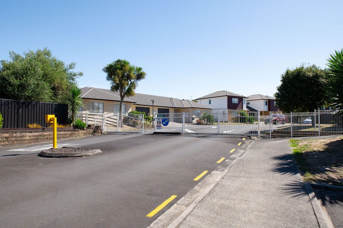 7 Rene Way, Huntington, Hamilton - Carousel 17