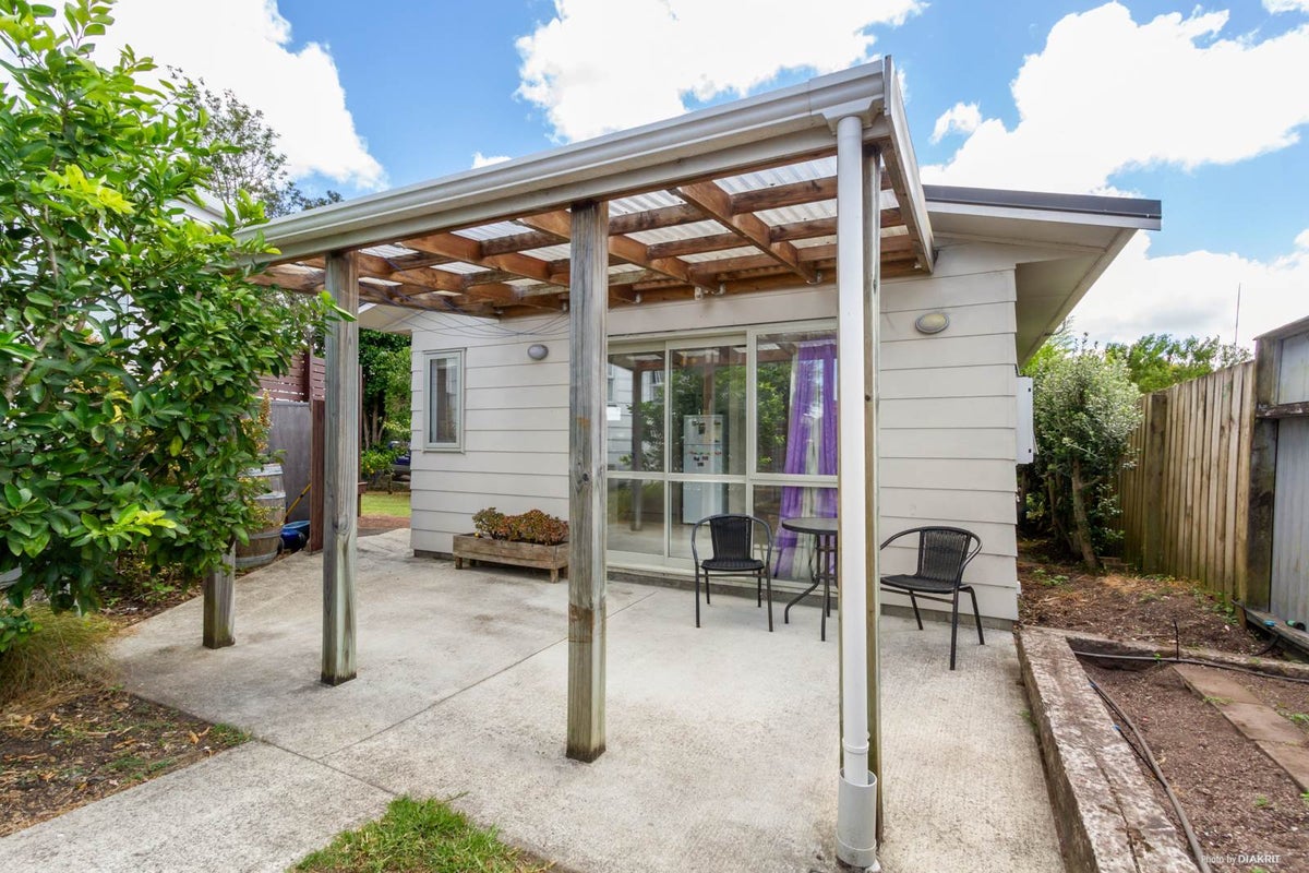 7 Sunhill Road, Sunnyvale, Auckland - Carousel 2