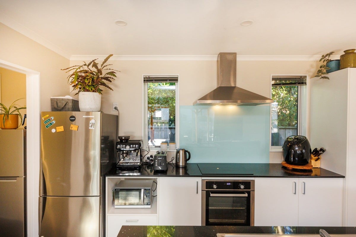 39C Sheffield Street, Awapuni, Palmerston North - Carousel 2