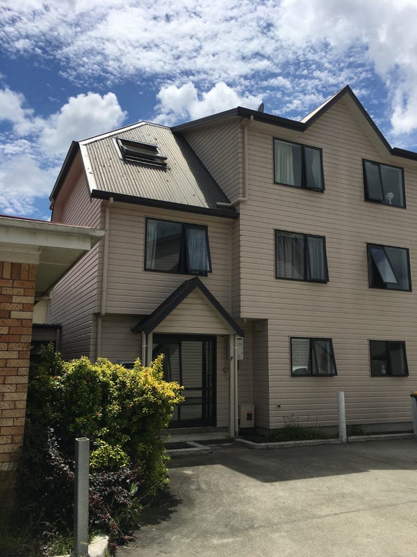 30B Hogan Street, Hamilton East, Hamilton - Carousel 1