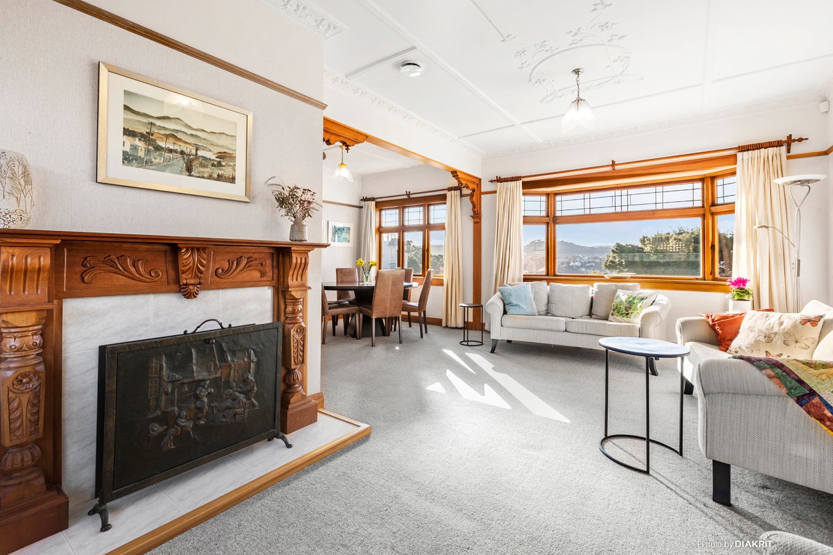 2 Bruce Avenue, Brooklyn, Wellington - Carousel 2