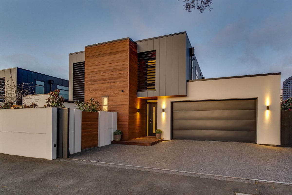 124 Winchester Street, Merivale, Christchurch - Carousel 1