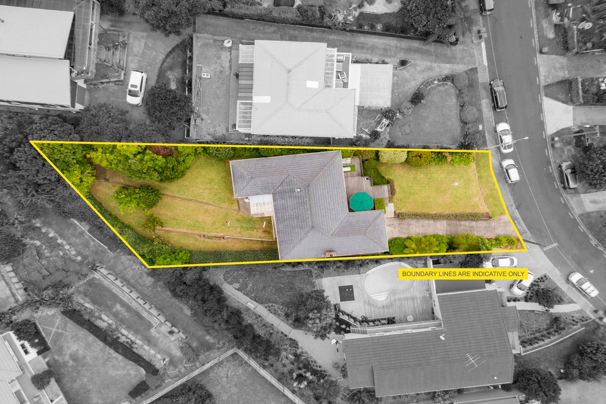 9 Tui Vale Road, Shelly Park, Auckland - Carousel 2