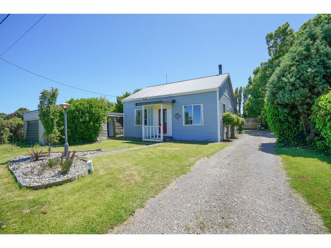 12 Mclew Road, Kennington - Carousel 1