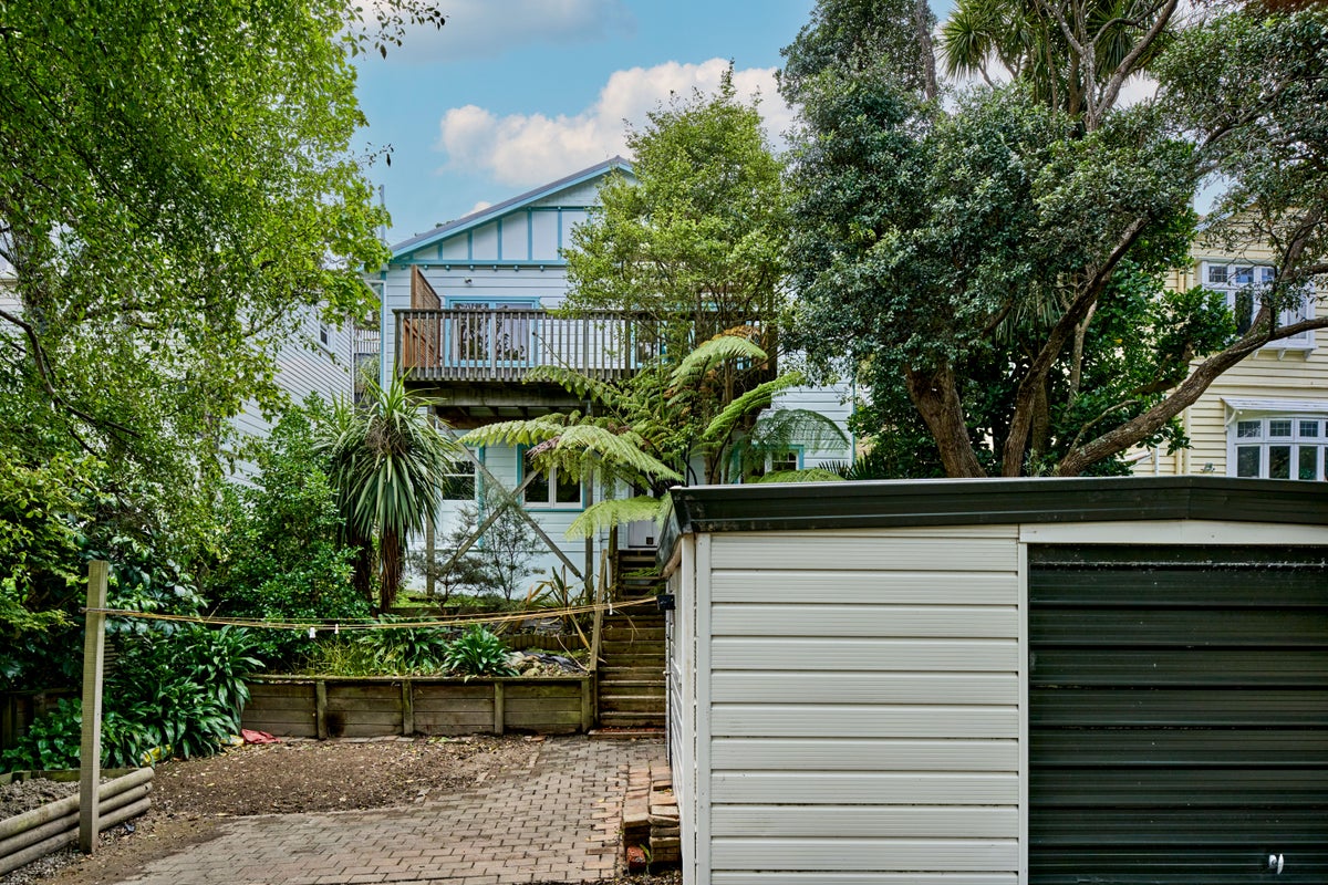 103 Hataitai Road, Hataitai, Wellington - Carousel 1