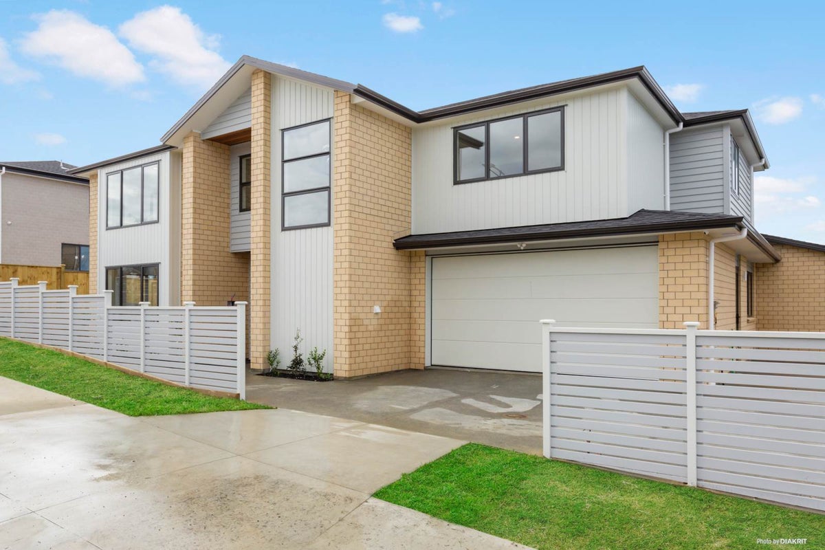 51 Kewa Road, Albany Heights, Auckland - Carousel 1