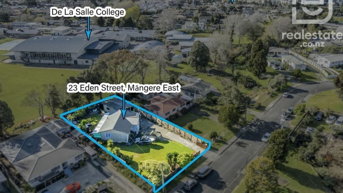 23 Eden Street, Mangere East, Auckland - Carousel 1