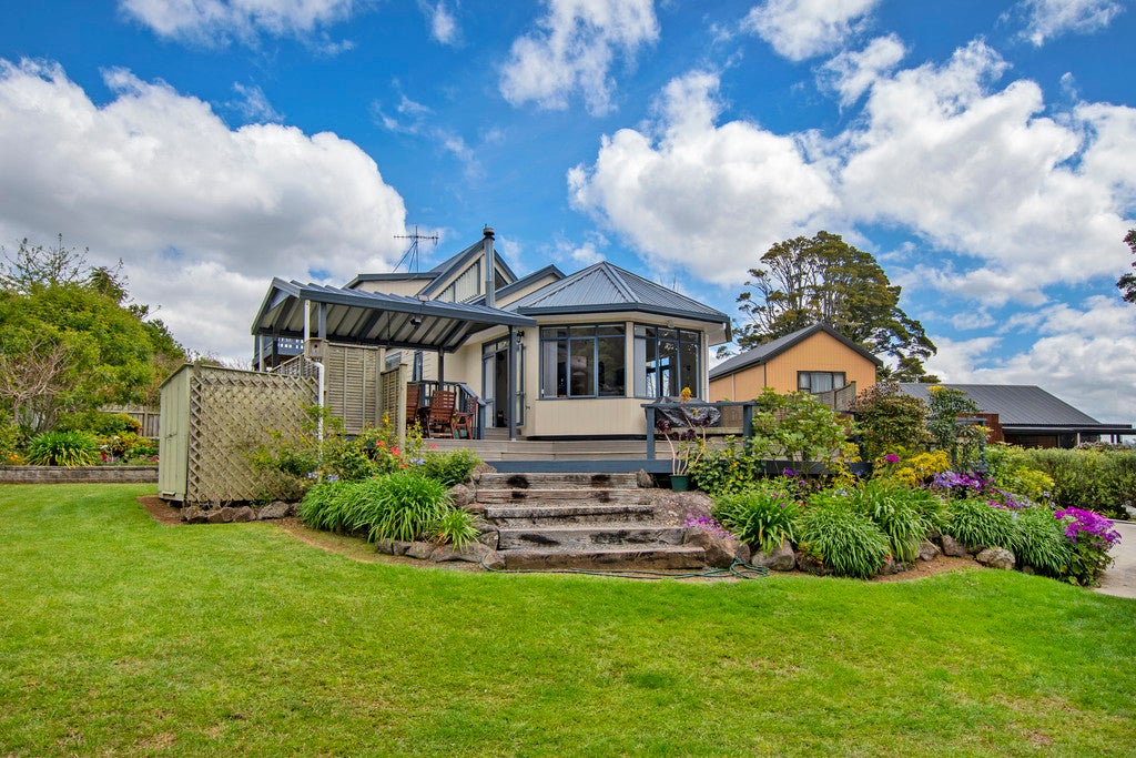 3 Kaiaua Lane, Kamo, Whangarei - Carousel 2