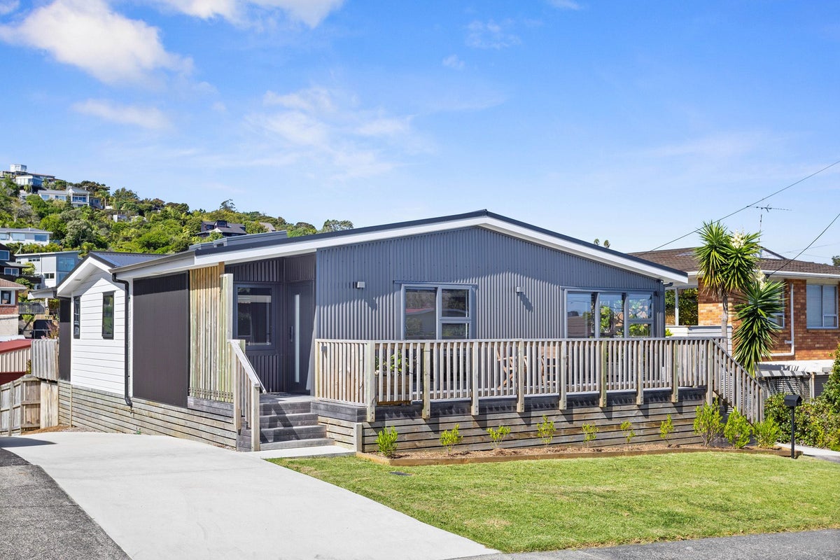 12 Capitol Road, Matakatia Bay, Rodney, Auckland - Carousel 2