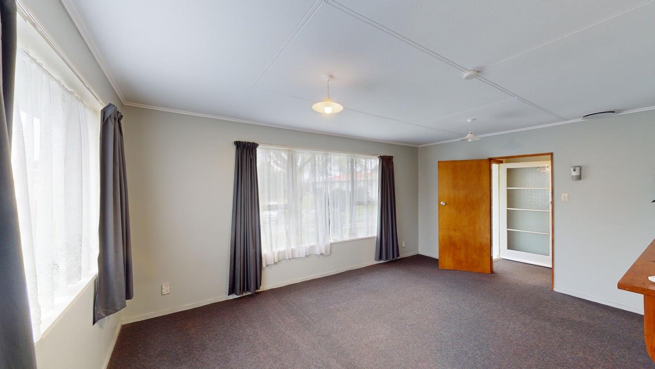82 Stillwater Place, Westbrook, Palmerston North - Carousel 2