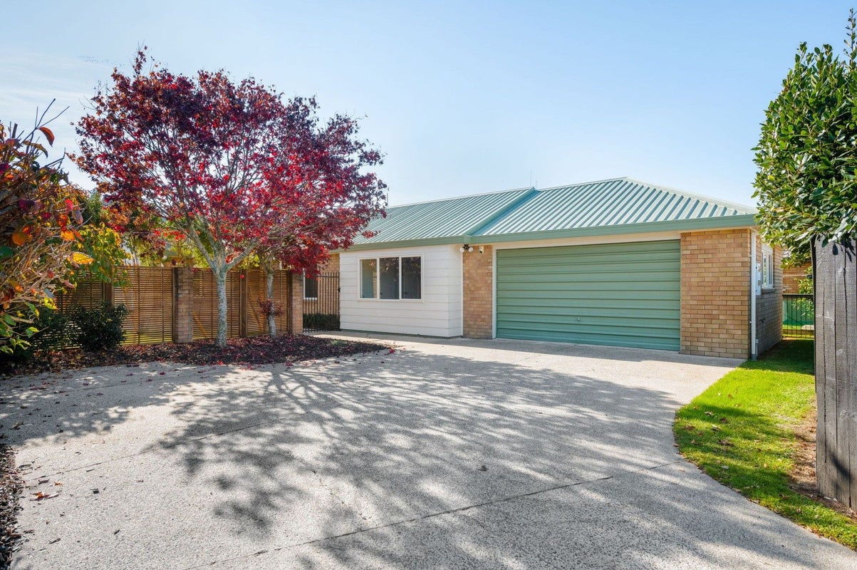 75A East Street, Enderley, Hamilton - Carousel 2