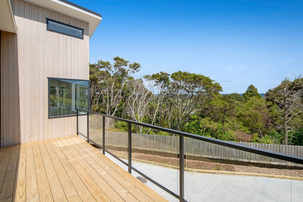 13 Ti Tree Lane, Stanmore Bay, Whangaparaoa - Carousel 22