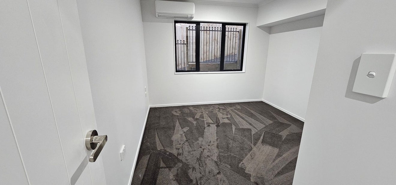 12 Blease Street, New Lynn, Auckland - Carousel 20