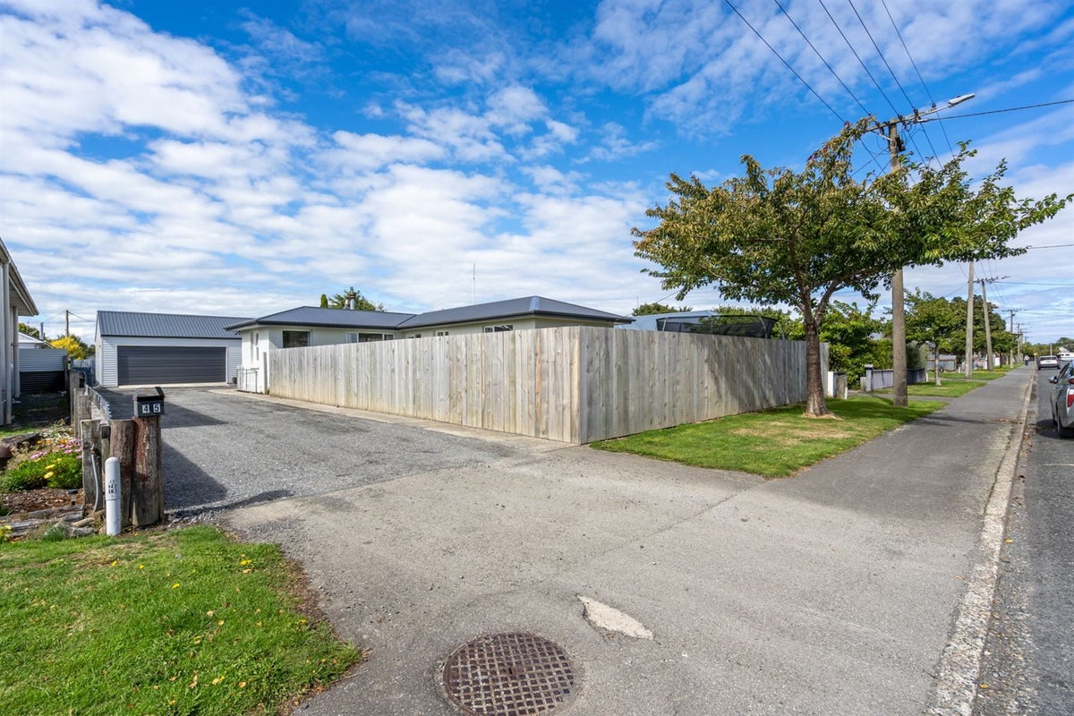 45 Paterson Street, Grasmere, Invercargill - Carousel 16