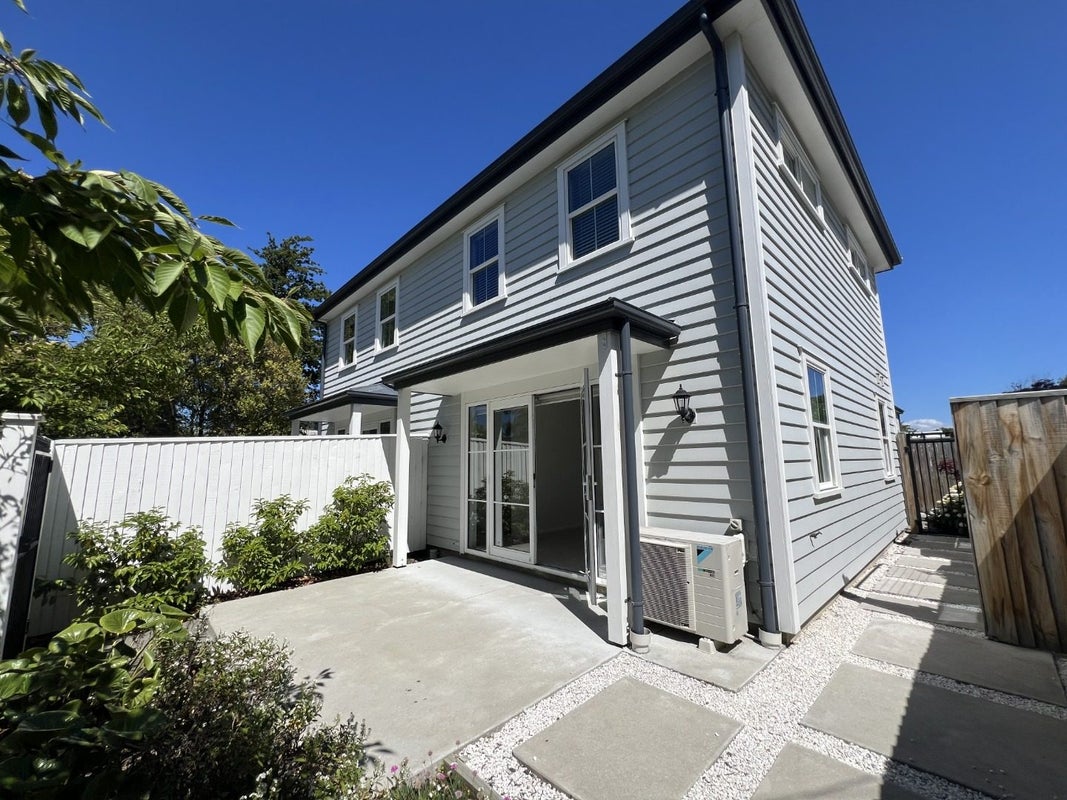 2/24 Hendon Street, Edgeware, Christchurch - Carousel 1