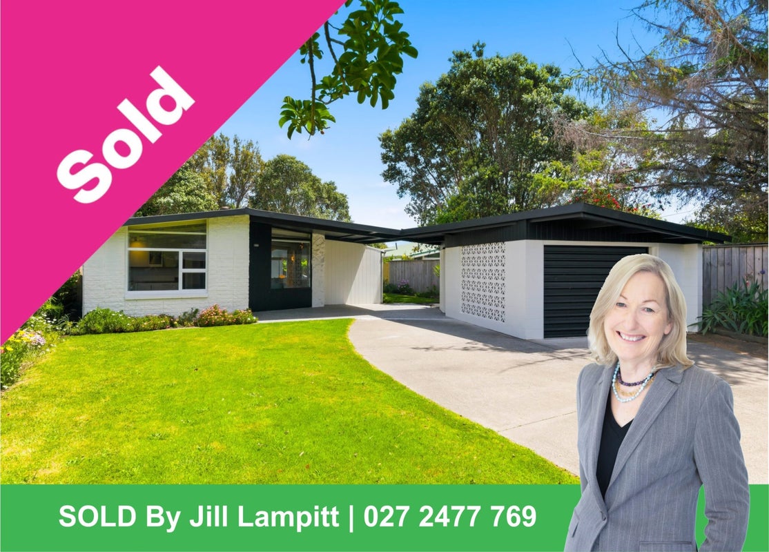 32 Te Moana Road, Waikanae Beach, Waikanae - Carousel 1