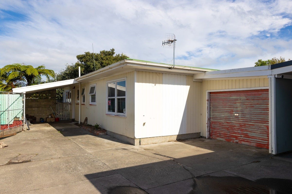 5A Bristol ST, TAMATEA, NAPIER - Carousel 12