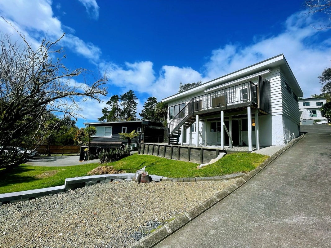 76 Braemar Road, Castor Bay, Auckland - Carousel 1