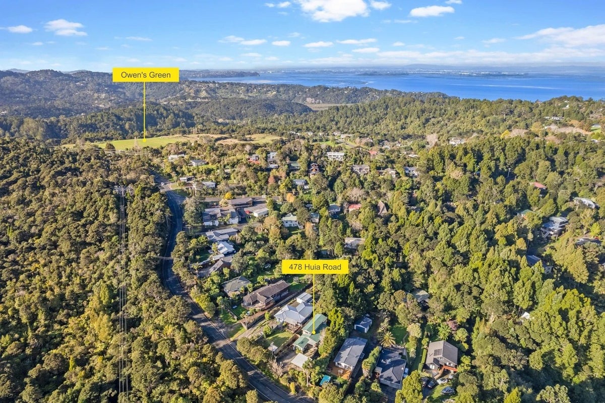 478 Huia Road, Laingholm, Auckland - Carousel 19