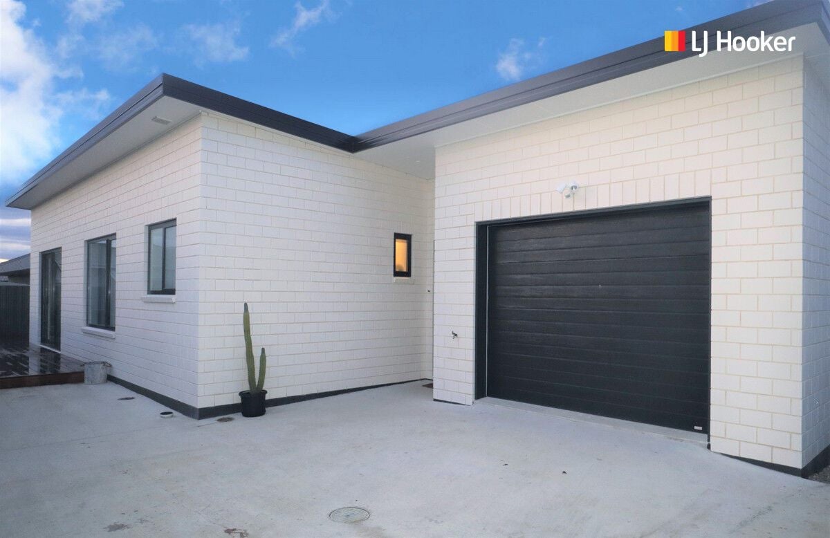33A Irvine Street, Mosgiel, Mosgiel - Carousel 1