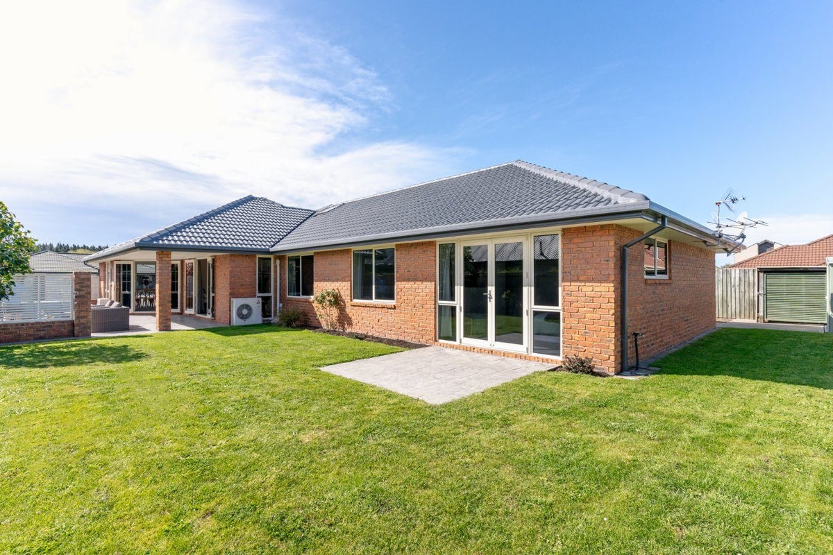 72 Broadhaven Avenue, Parklands, Christchurch - Carousel 1
