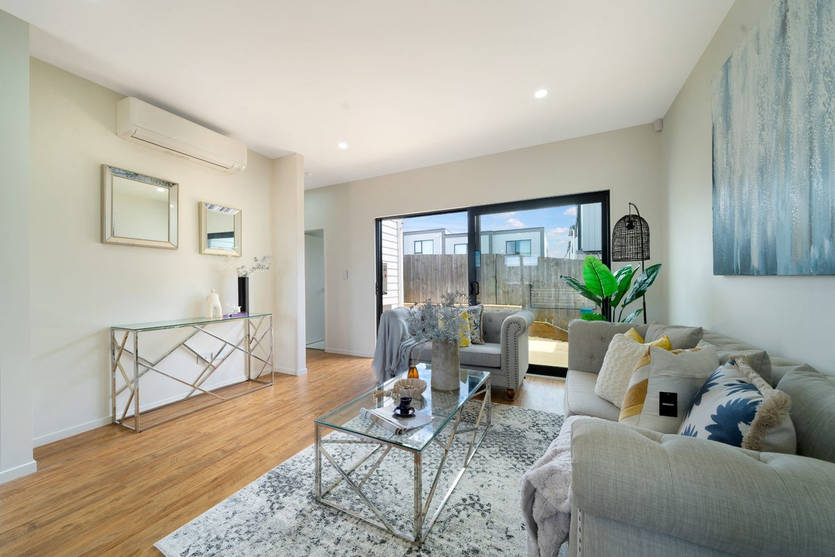 21A Parker Avenue, New Lynn, Auckland - Carousel 1