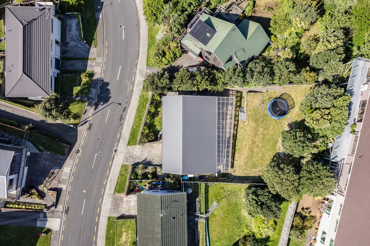 98 Pope Street, Camborne, Porirua - Carousel 31