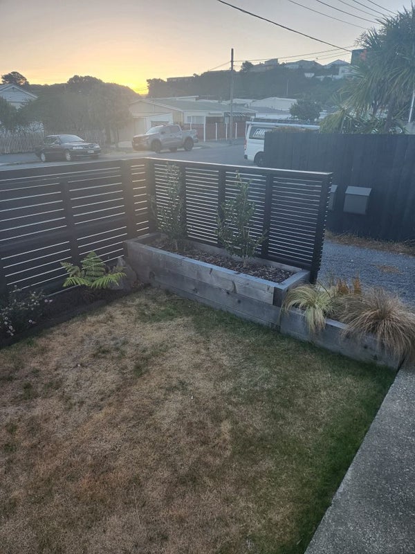 1/19 Byron Street, Miramar, Wellington - Carousel 2