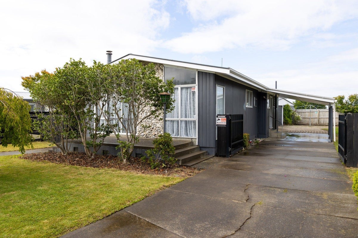 165 Flaxmere Avenue, Flaxmere, Hastings - Carousel 1