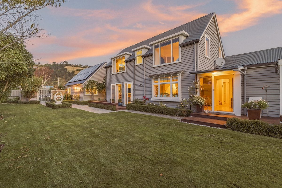 10 Wakatu Avenue, Moncks Bay, Christchurch - Carousel 1