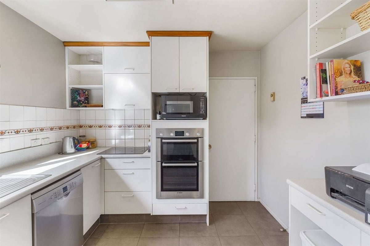 20 Hillcrest Place, Avonhead, Christchurch - Carousel 2